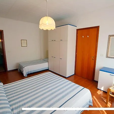 Διαμέρισμα Lignano Sea Front With Pool *